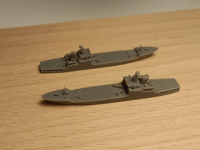 1/2000　中国人民解放海軍　072A型揚陸艦（バッチ1）