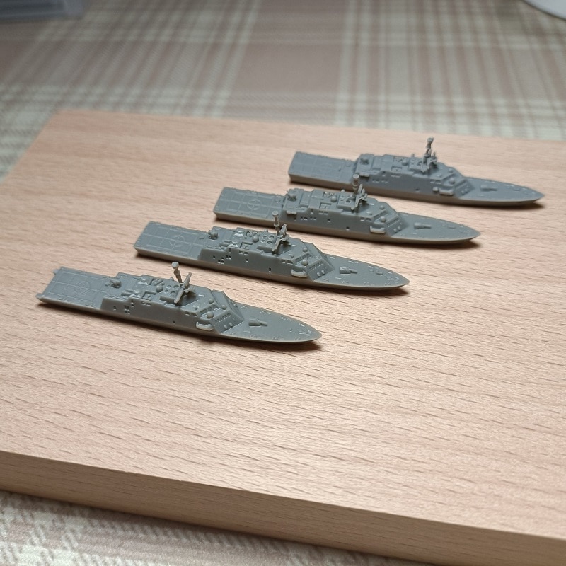 1/2000　アメリカ海軍 沿海域戦闘艦 LCS-1フリーダム