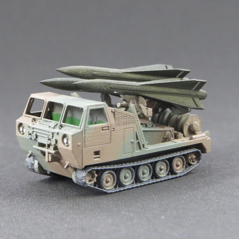 1/144　M727 自走型HAWKランチャー