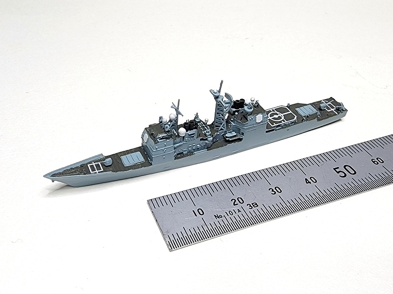 1/2000　タイコンデロガ級ミサイル巡洋艦
