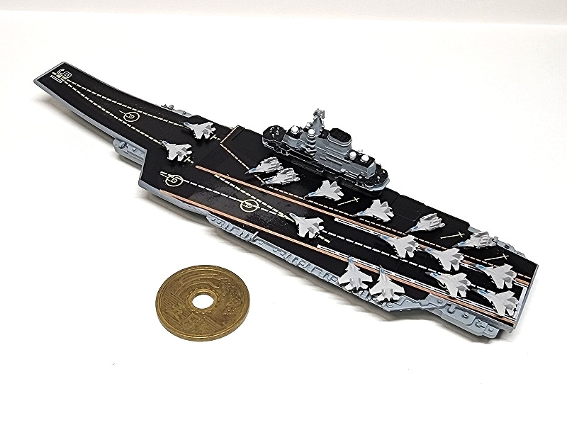 1/2000 人民解放海軍 航空母艦 遼寧 の販売 DAMEYA-NET