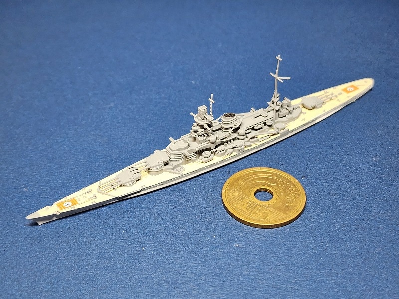 1/2000 ドイツ海軍 巡洋戦艦グナイゼナウ の販売 DAMEYA-NET