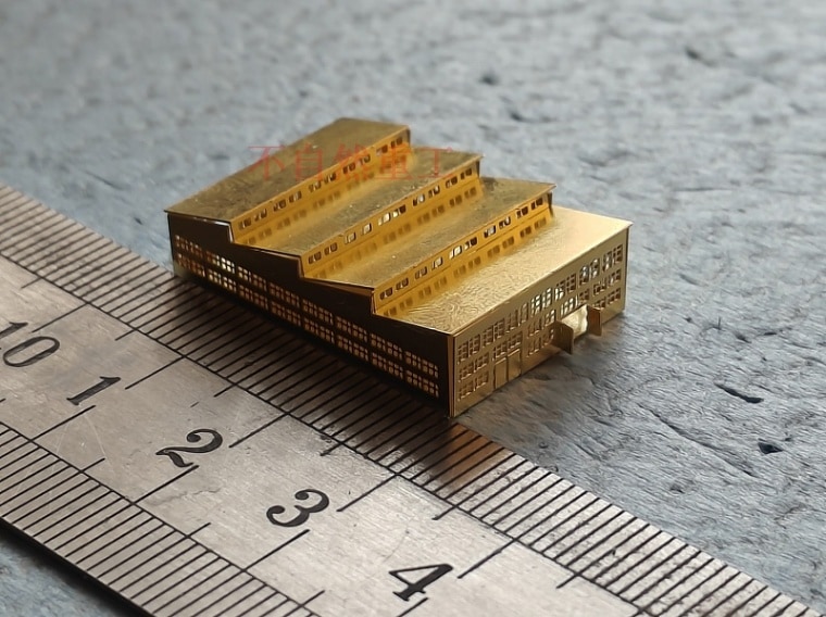 1/2000　建物C