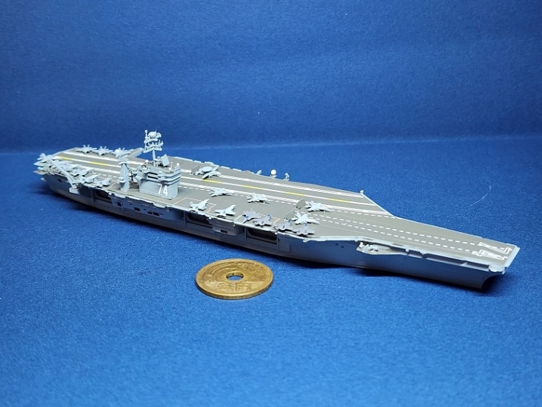 1/2000　航空母艦ジョン・C・ステニス
