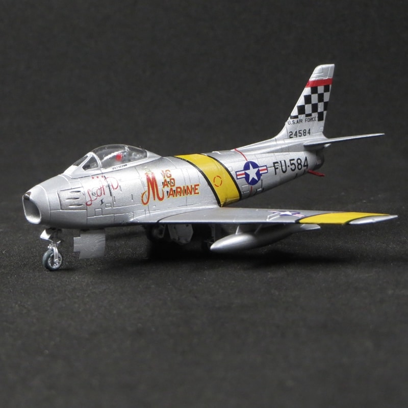 1/144　ノースアメリカン　F-86F-30　セイバー Mig-Mad-Marine
