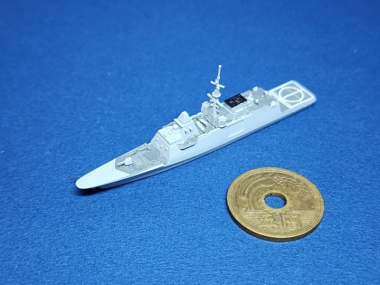 1/2000　フランス海軍　アキテーヌ級駆逐艦