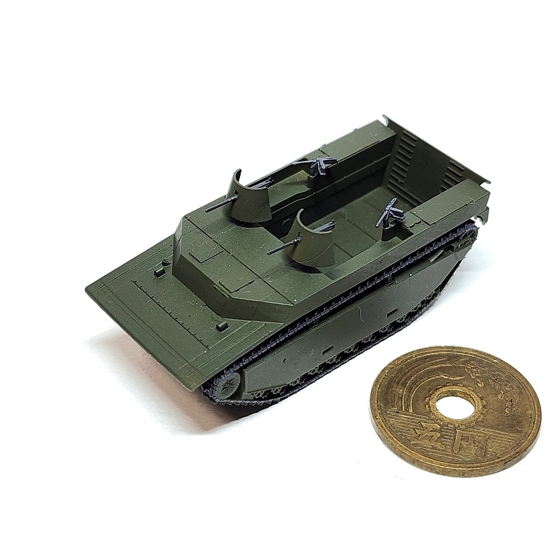 1/144　LVT-4（UVレジン版）