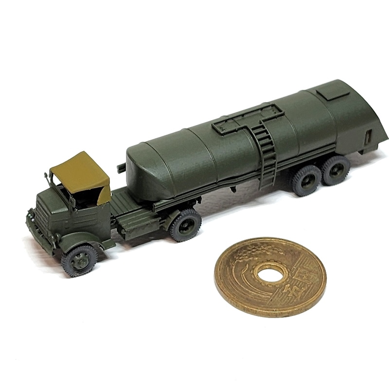 1/144　オートカーU-7144-T＆F-1燃料トレーラー