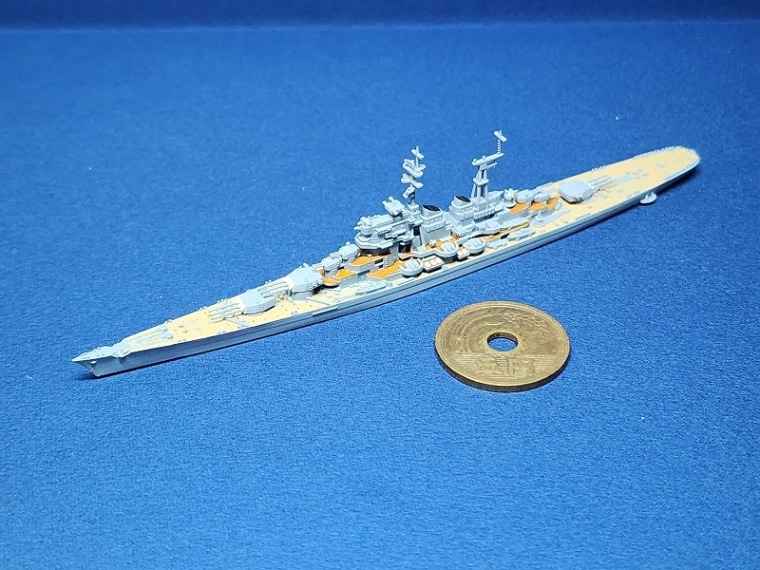 1/2000　ソビエト連邦海軍　プロジェクト66中型巡洋艦　モスクワ