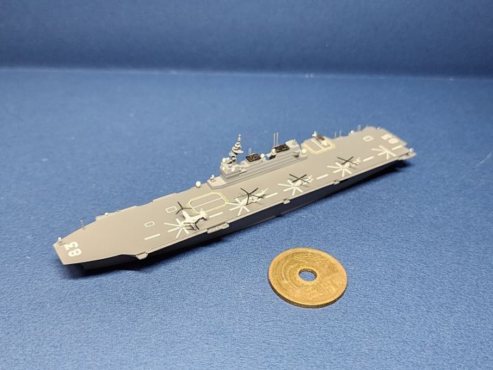 1/2000　いずも型護衛艦