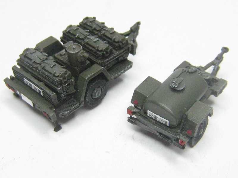 1/144　陸上自衛隊　野外炊具1号＆給水車セット