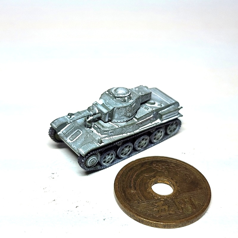 1/144　38M トルディIIA軽戦車