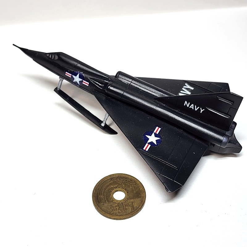 1/144 ����٥� XF2Y-1 ����������