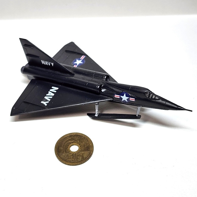 1/144 ����٥� XF2Y-1 ����������