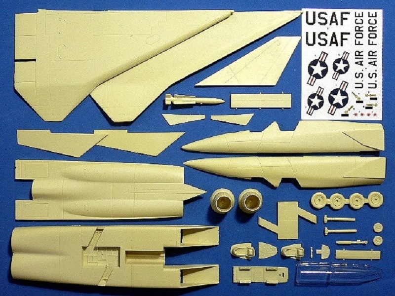 1/72���Ρ�������ꥫ��XF-108���쥤�ԥ�