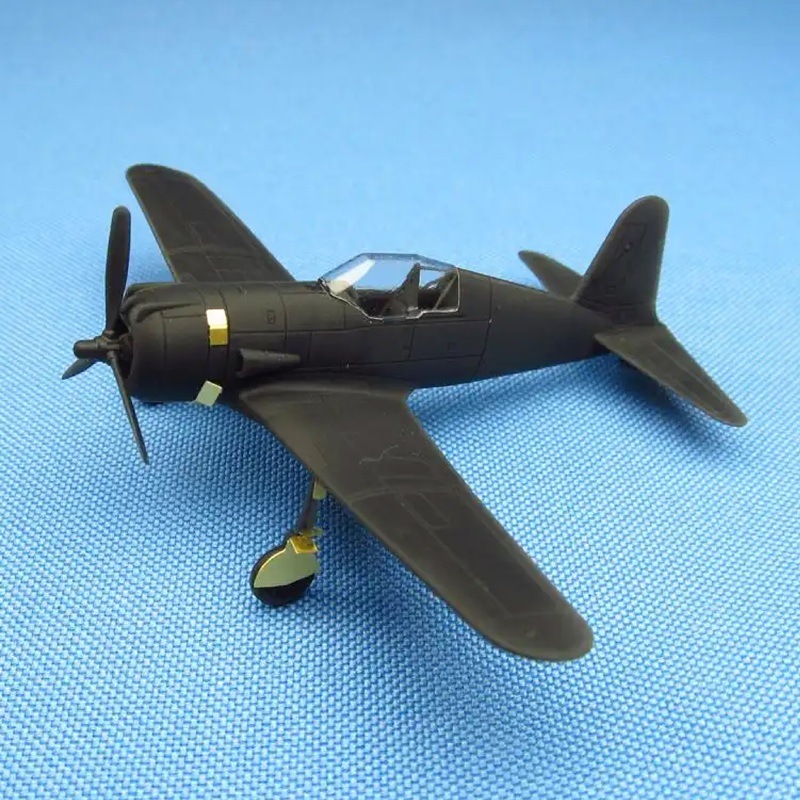 1/144��������ƥ��� P-66 �����󥬡���