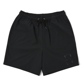 メンズ　パンチングショートパンツ