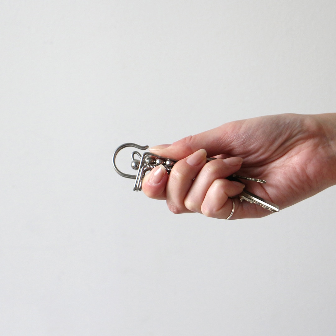 HERMES シルバー キーホルダー　カラビナ　デルタ DEAL DESIGN ディールデザイン ロールピンカラビナ キーホルダー
