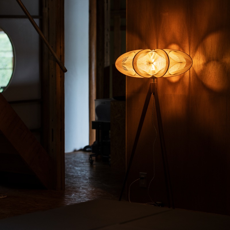 エティオラ フロアランプ 