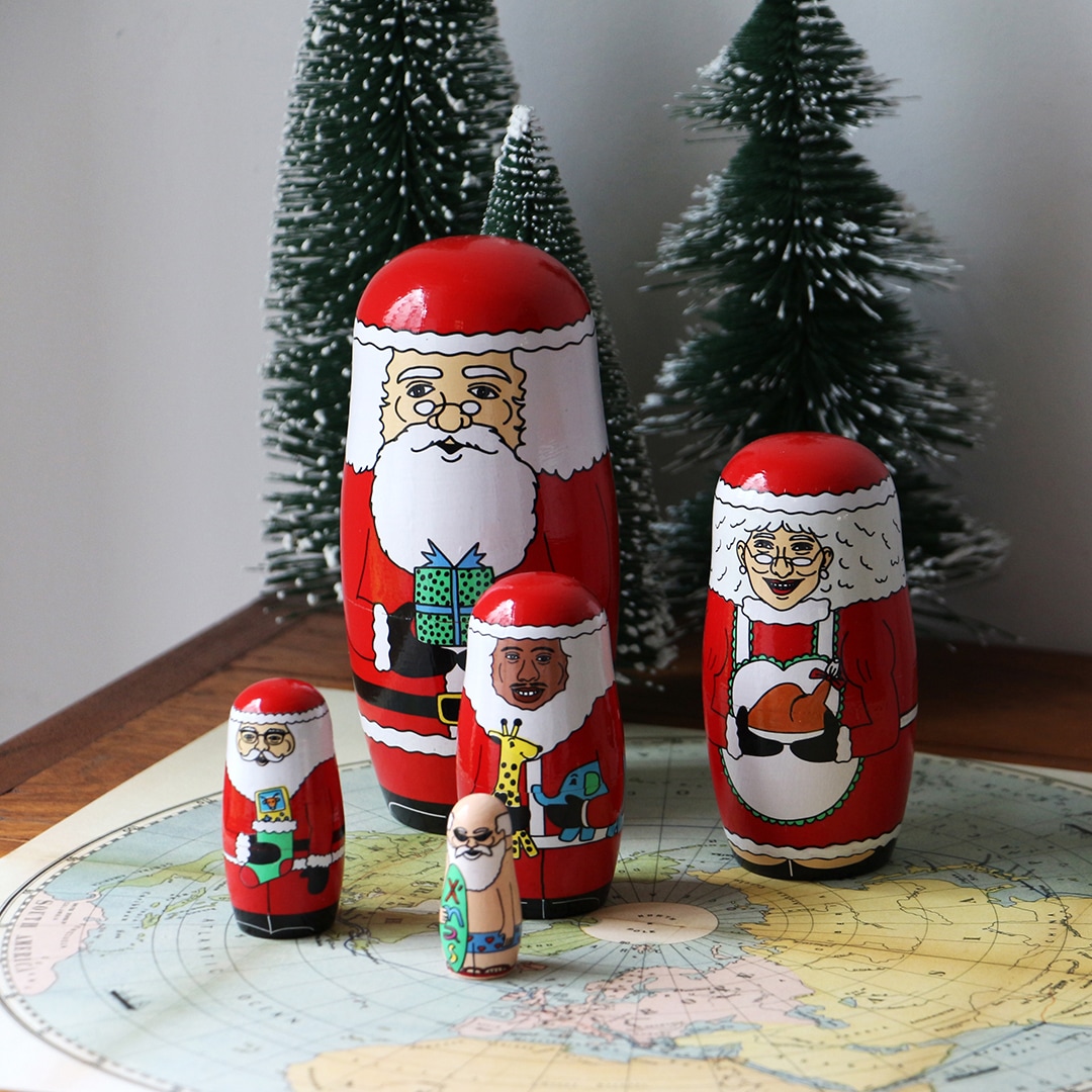 クリスマスツリー　マトリョーシカ　オーナメント　チェブラーシカ イリーナ・ヴァトゥルーシキナ作 クリスマス・ツリー型