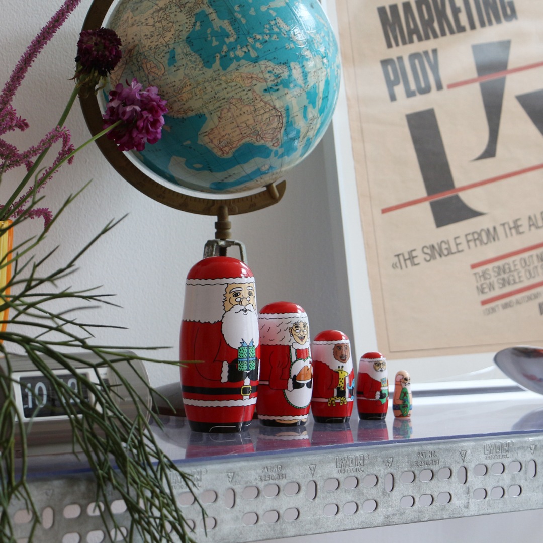 ワールドメリークリスマス | サンタのマトリョーシカ | BRANDS