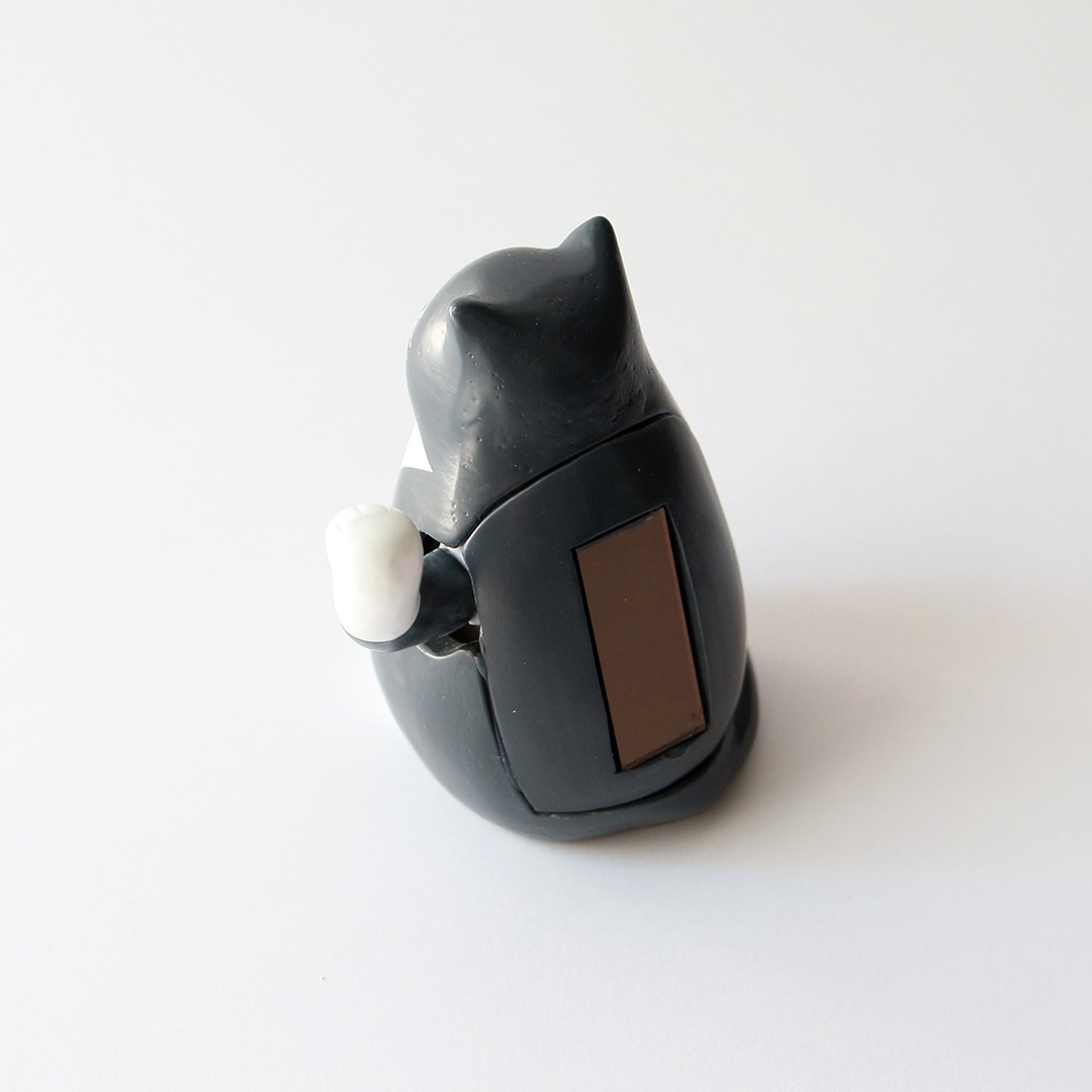 KIKKERLAND ソーラーキャット | 太陽光で動く猫のオブジェ | BRANDS