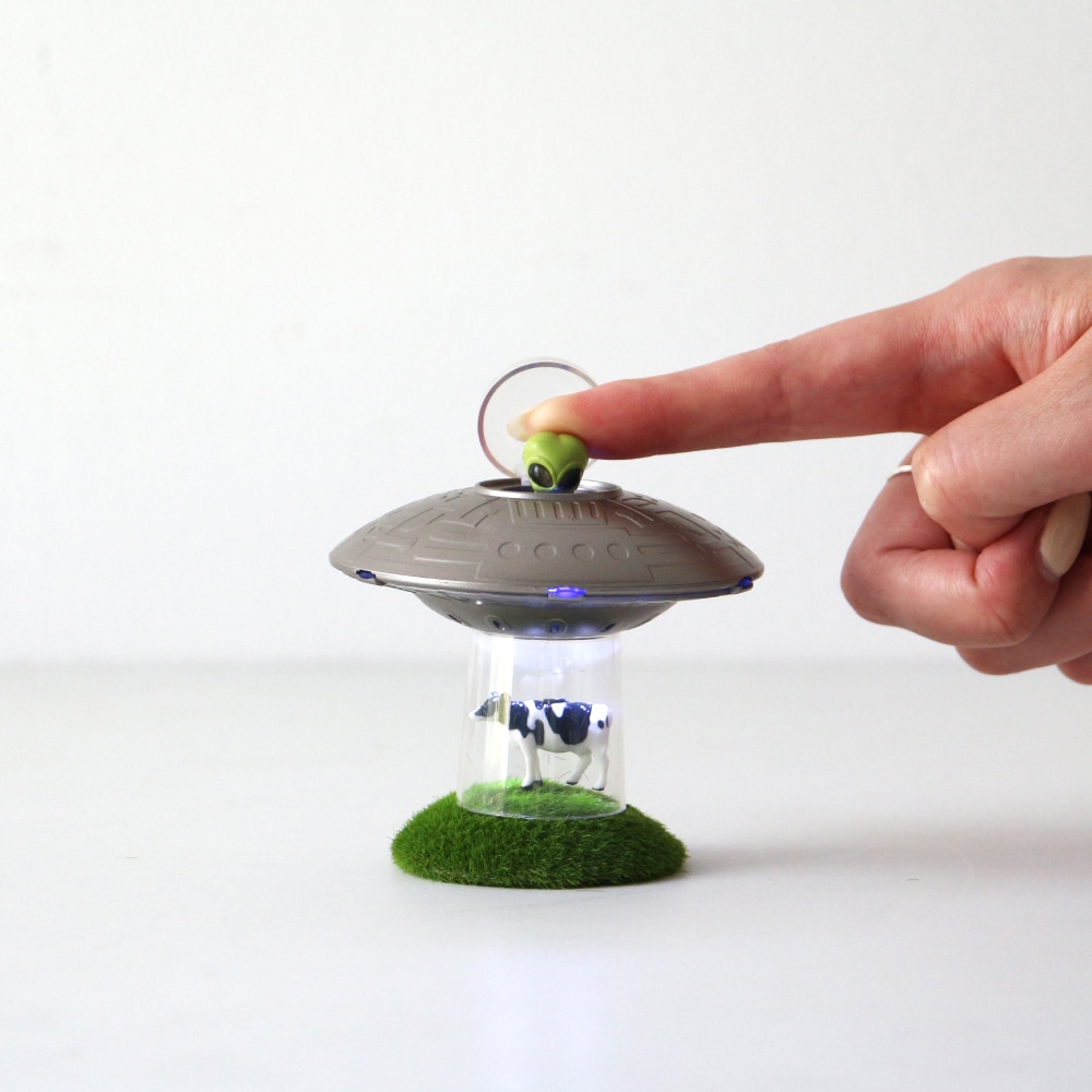 トイ&ブック ”UFOカウインベーション