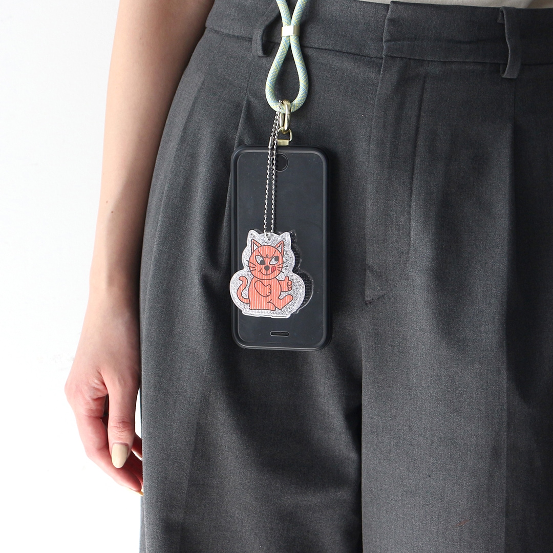 Midori Komatsu チーキー キャット リフレクター 