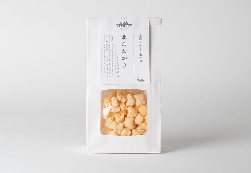 北海道産もち米使用　北のおかき　オホーツクの塩