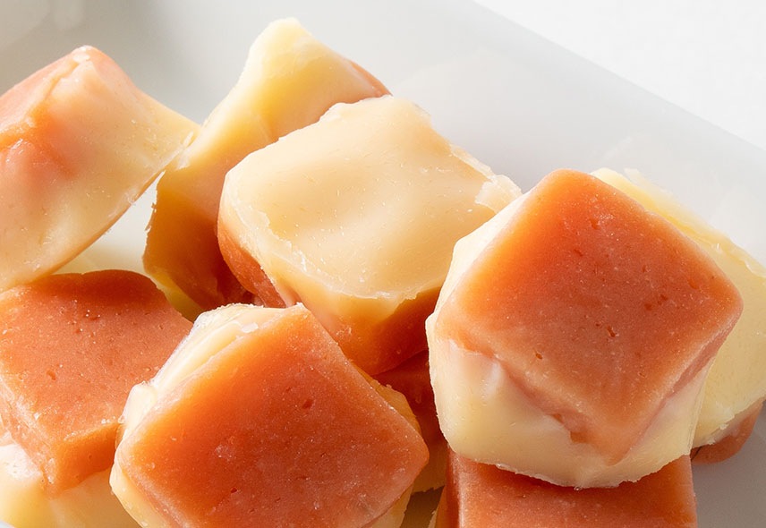 ひとくちおつまみ　鮭チーズ添え