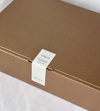 ギフトボックス中