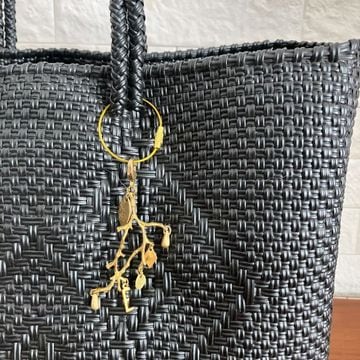 真鍮チャーム　Kvist（クプスト）