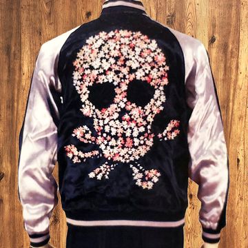 [Sサイズ]桜髑髏柄刺繍スカジャン