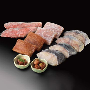 【12/31まで送料無料】高級バラエティギフト　匠-たくみ-　木箱入り