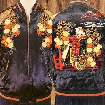 [Lサイズ]猫花魁柄刺繍スカジャン