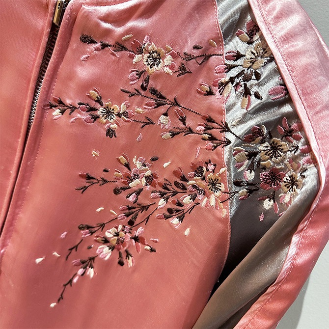 Sサイズ]しだれ桜柄刺繍リバーシブルスカジャン【送料無料】｜和柄