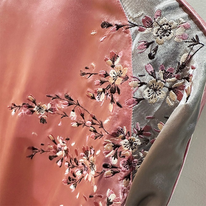 Sサイズ]しだれ桜柄刺繍リバーシブルスカジャン【送料無料】｜和柄