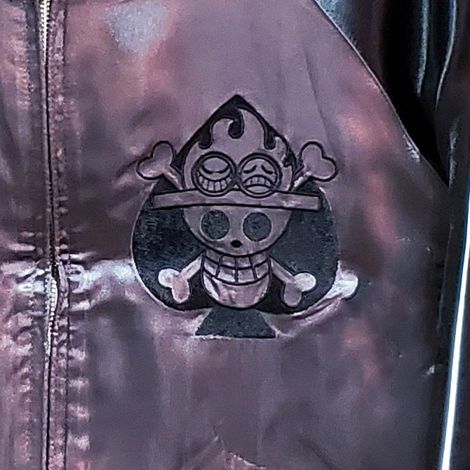 希少ONE PIECE ワンピース 火拳のエース 刺繍 リバーシブル スカジャン 希少ONE PIECE ワンピース 火拳のエース 刺繍 リバーシブル