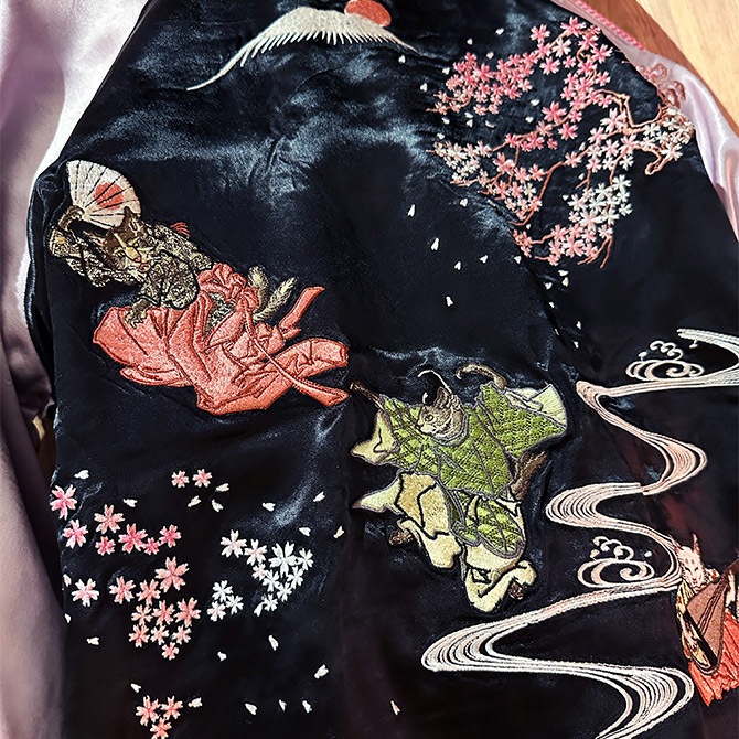Mサイズ]平安猫の宴会柄刺繍リバーシブルスカジャン｜和柄