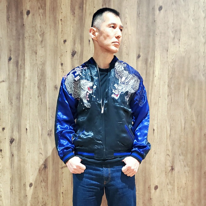 Sサイズ]白虎と白龍柄刺繍リバーシブルスカジャン【送料無料】｜和柄