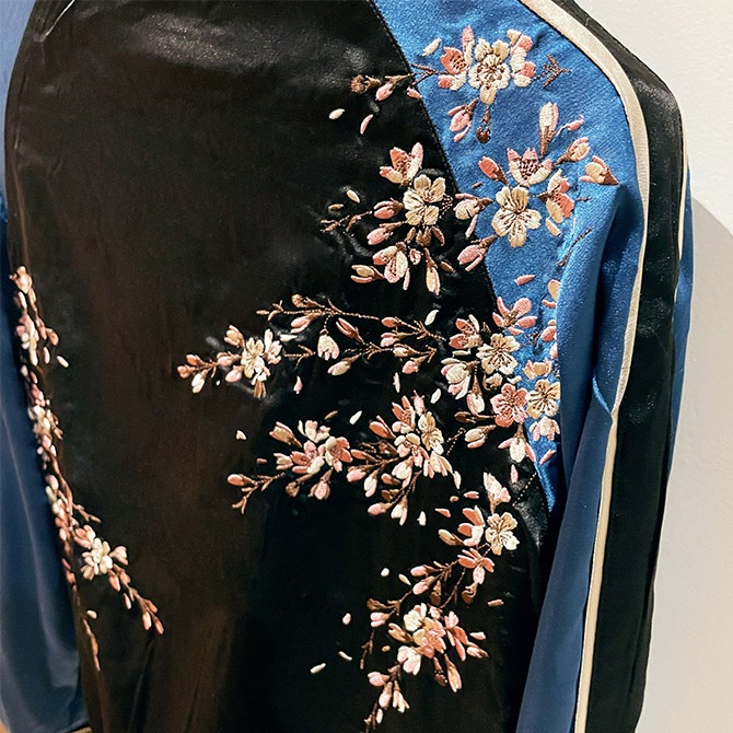 Lサイズ]両面刺繍 日本地図と舞妓柄スカジャン【MCハウスオリジナル