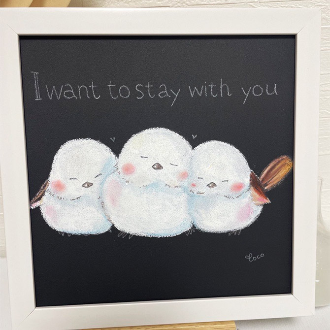 チョークアート】ちいさなぬくもり 3羽の天使｜atelier_coco｜DOSKA