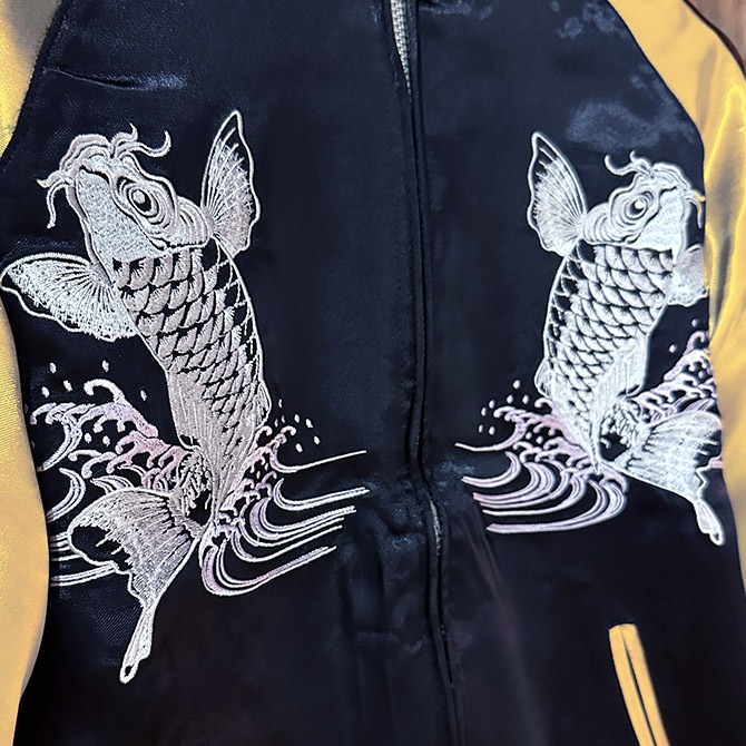 Mサイズ]波に跳ね鯉柄刺繍リバーシブルスカジャン【送料無料】｜和柄