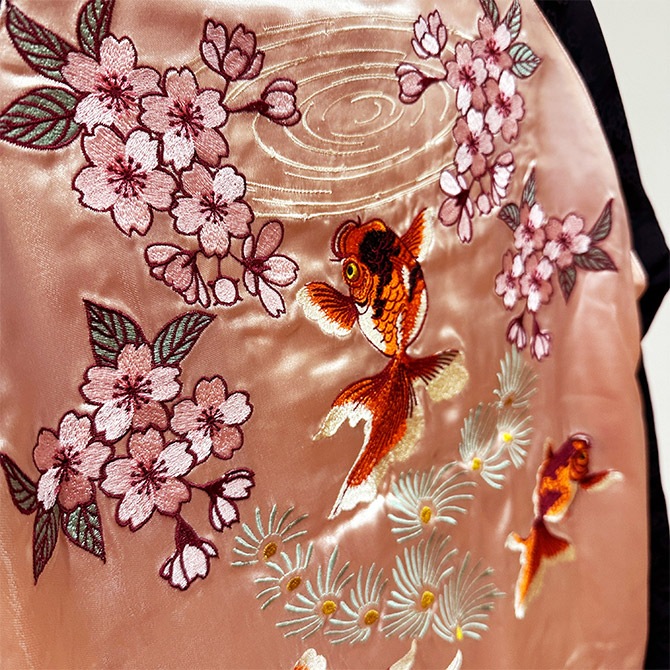 Mサイズ]桜金魚柄刺繍リバーシブルスカジャン【送料無料】｜和柄
