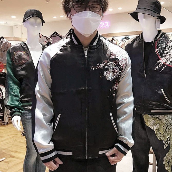 横須賀 スカジャン ネイビー シルバー スカジャン Yokosuka刺繍入り 横須賀発祥 SUKAJAN 刺繍 イーグル