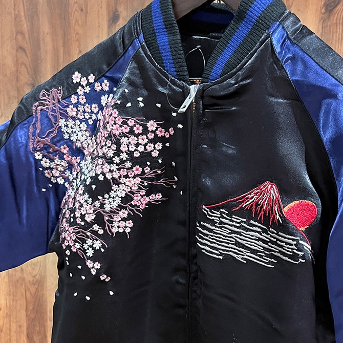 Mサイズ]花魁柄刺繍リバーシブルスカジャン【送料無料