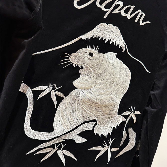 XXLサイズ]両面刺繍 虎柄別珍スカジャン｜和柄｜横須賀