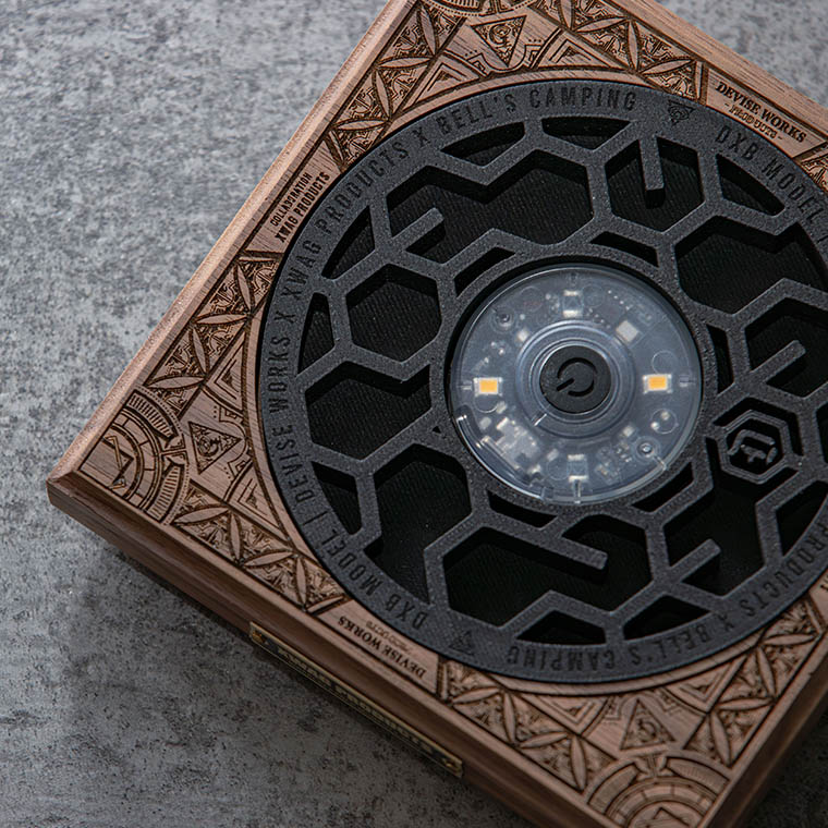 ON THE X-TAGE ウォールナット