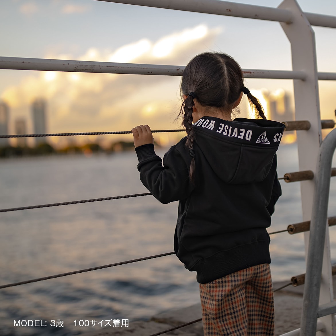 （ミニトート又はサコッシュどちらかプレゼント）