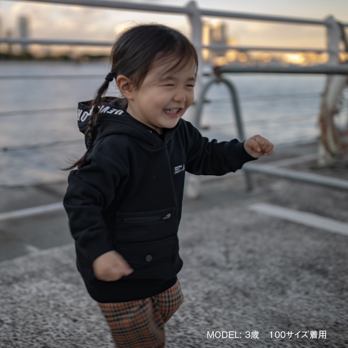 （ミニトート又はサコッシュどちらかプレゼント）